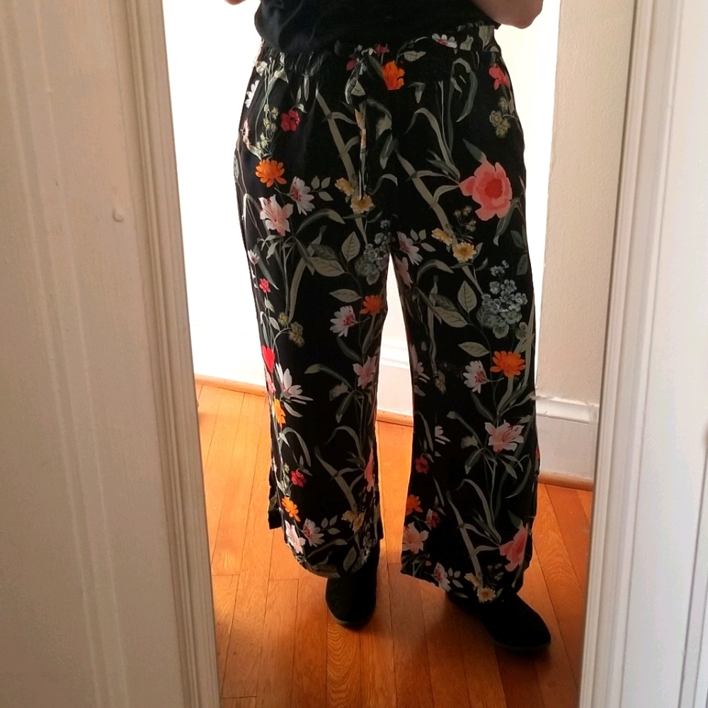 LOFT wide leg floral pants